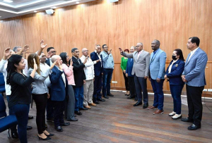 CODIA juramenta su Comisión Nacional Electoral para el período 2022-2023
