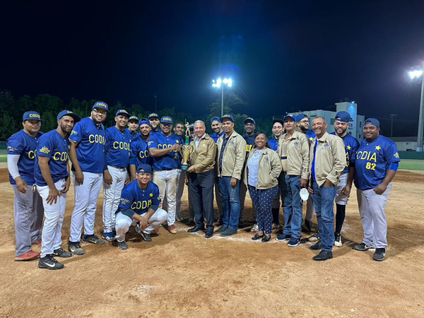 El Equipo de Sóftbol del CODIA Santo Domingo se Corona Campeón en el XXXIII Torneo de Sóftbol Chata &#039;Ruben Pimentel&#039;, Categoría C